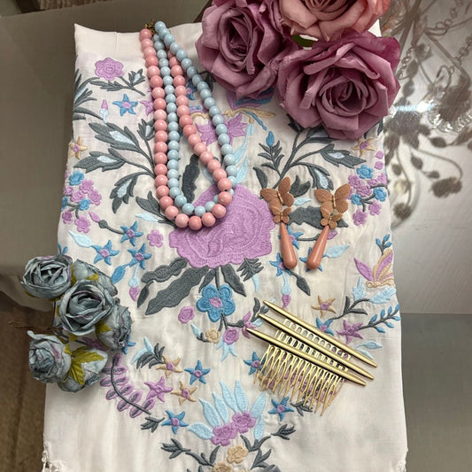 Mantón de Flamenca Bordado en Tonos Malva y Azul - Artesanía de Cantillana