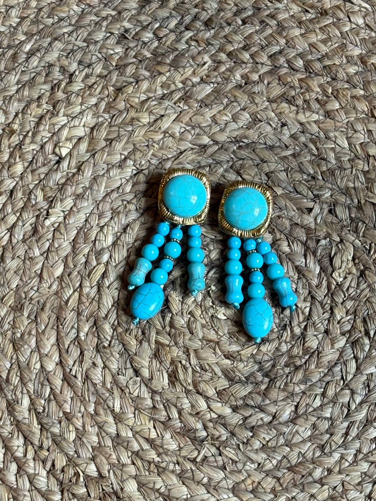 Pendientes Chandelier de Cabujón y Cuentas by Keka Durán (3 Variantes)