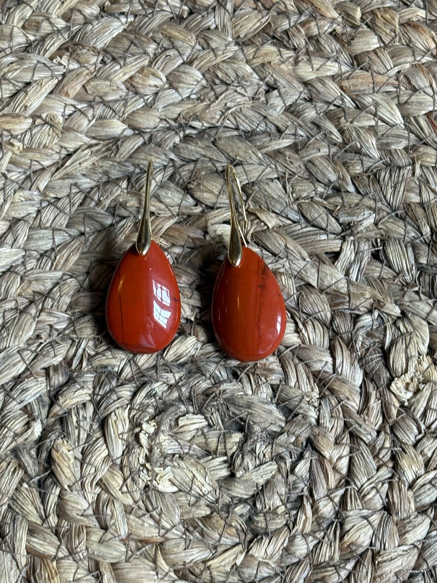 Pendientes Gota de Piedra Natural Engarzada en dorado (3 Variantes)