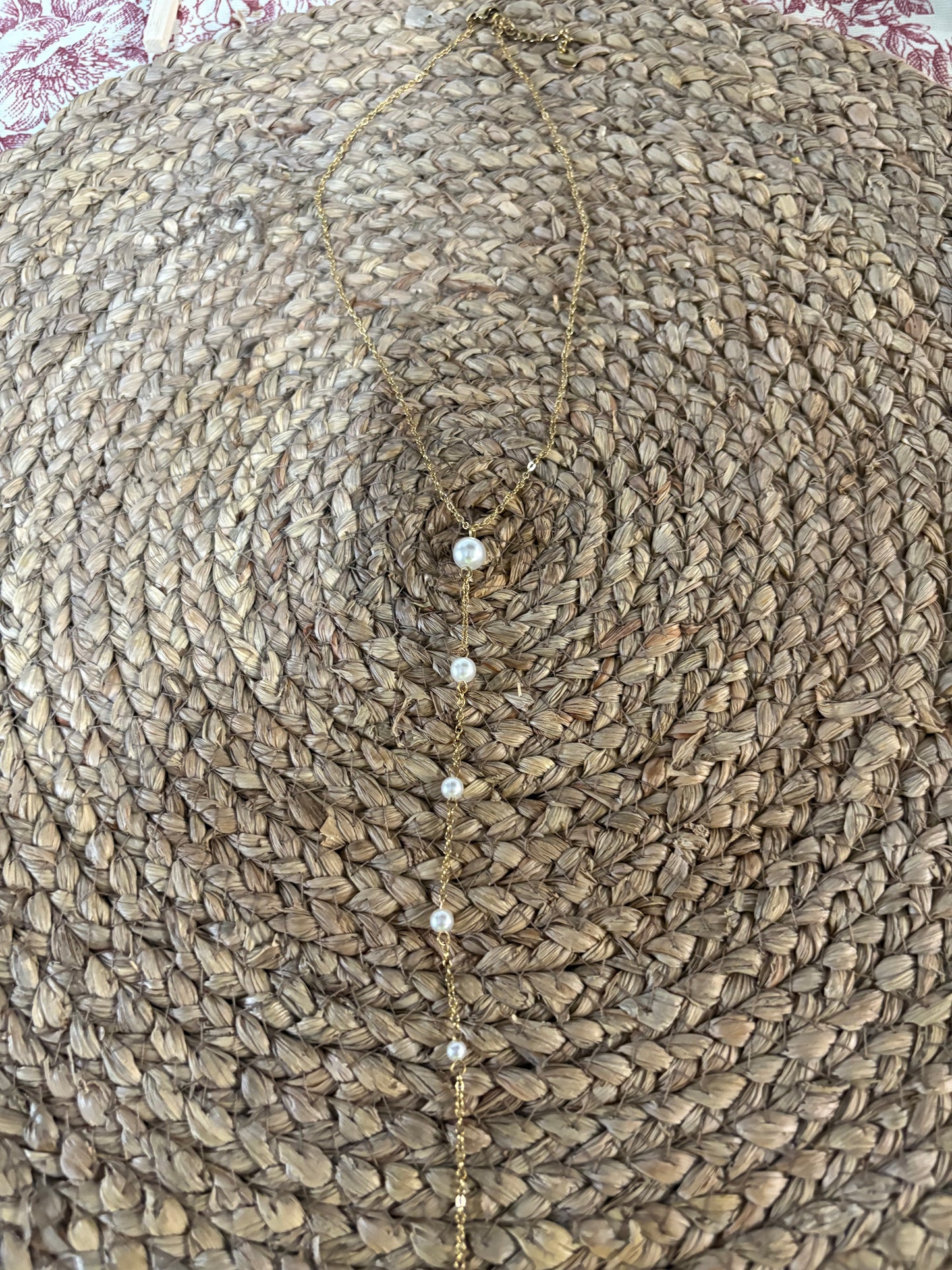 Collar Cadena Lariat Y Fino con Perlas Mini | Joyería Minimalista Dorada