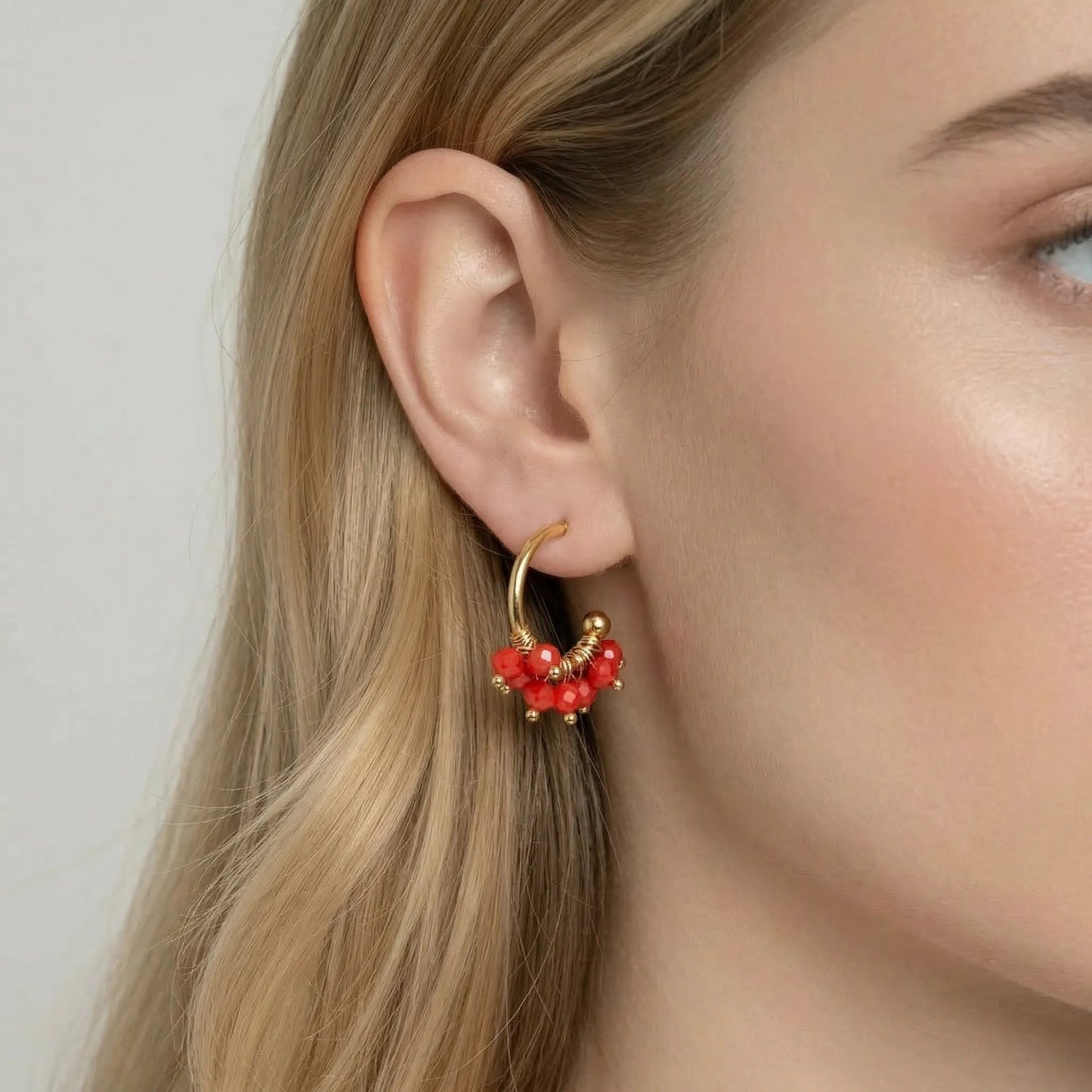 Pendientes de Aro Mini con Cuentas Facetadas - Estilo Artesanal en 3 Colores