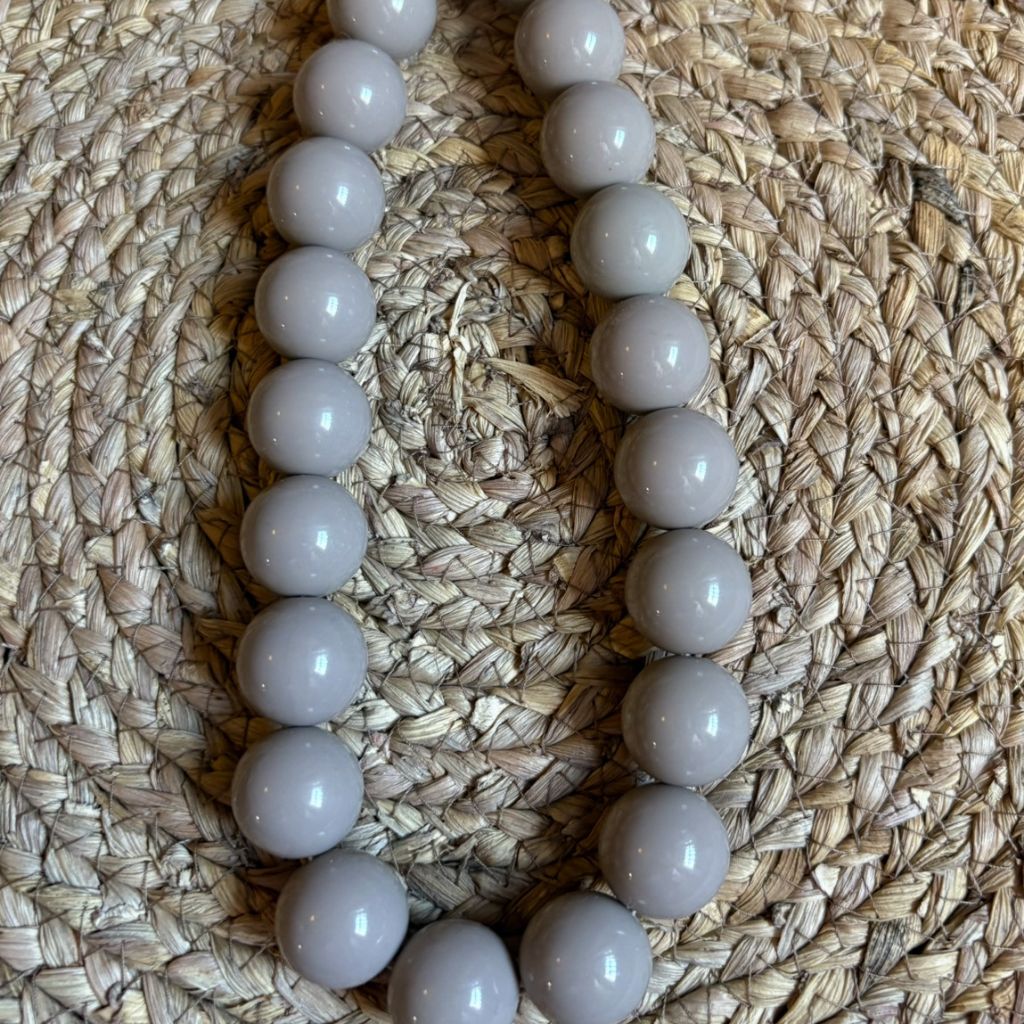 Collar de bolas gris perlado | Keka Colecciones