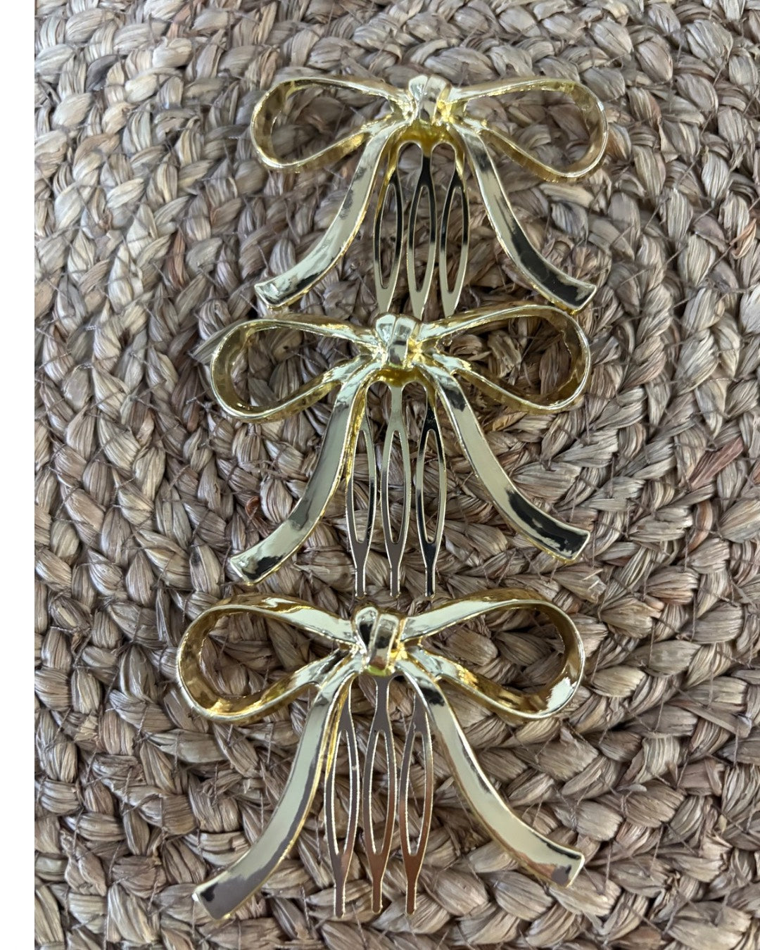 Peinecillo Lazo Metálico de Flamenca - Accesorio de Pelo Clásico Dorado